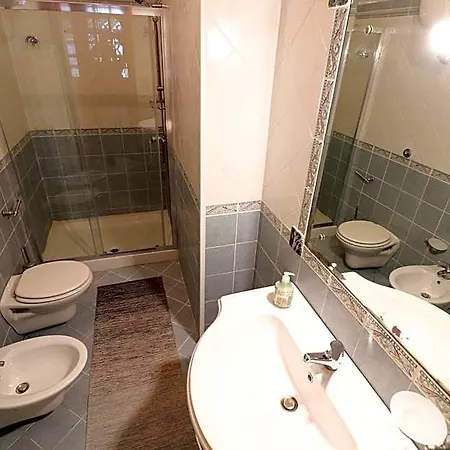 Keferas House Apartman *